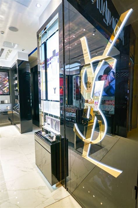 ysl chinatown